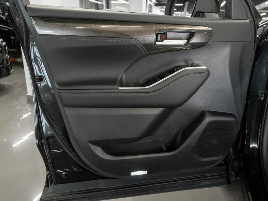 Toyota Highlander IV (XU70) Москва  - изображение 22