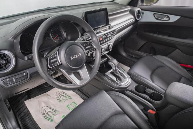 Kia K3 II с пробегом 2021 года, цена 2 049 000 рублей, 40000 км, седан, Автокод Объявления