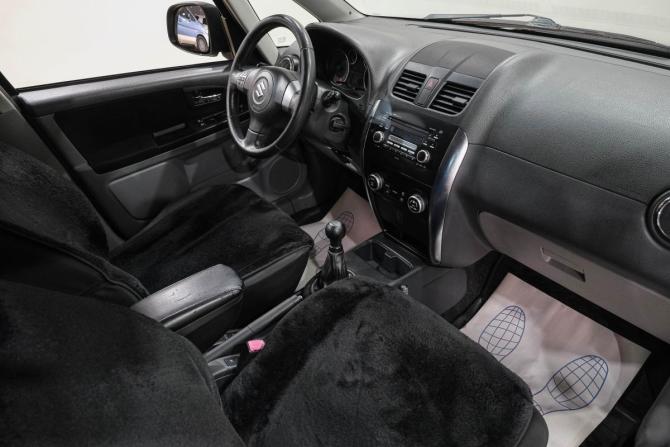 Suzuki SX4 I (Classic) Рестайлинг с пробегом 2010 года, цена 929 000 рублей, 178000 км, хэтчбек, Автокод Объявления