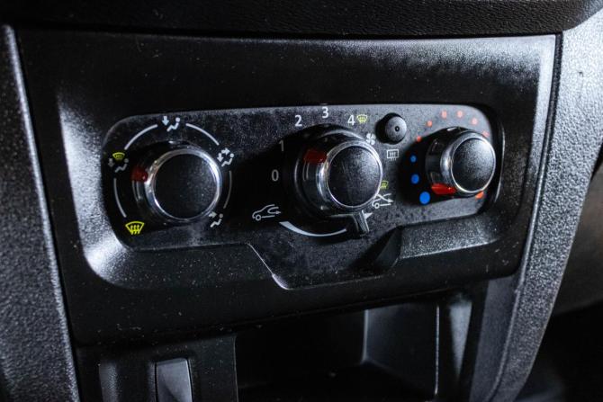 Lada (ВАЗ) XRAY I с пробегом 2019 года, цена 799 000 рублей, 144745 км, хэтчбек, Автокод Объявления
