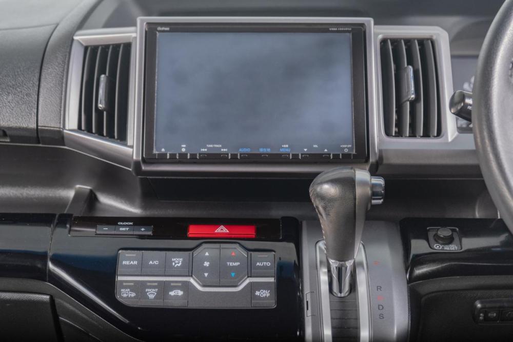 Honda Stepwgn IV Рестайлинг Томск  - изображение 17