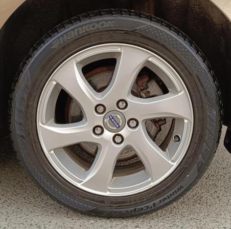 Volvo V40 Cross Country I с пробегом 2013 года, цена 949 000 рублей, 241480 км, хэтчбек, Автокод Объявления