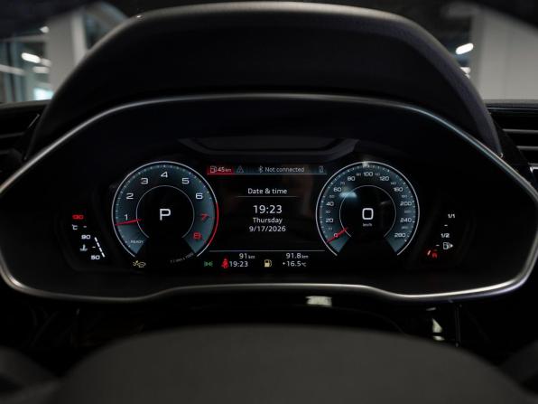 Audi Q3 II (F3) с пробегом 2026 года, цена 3 990 000 рублей, 90 км, внедорожник, Автокод Объявления