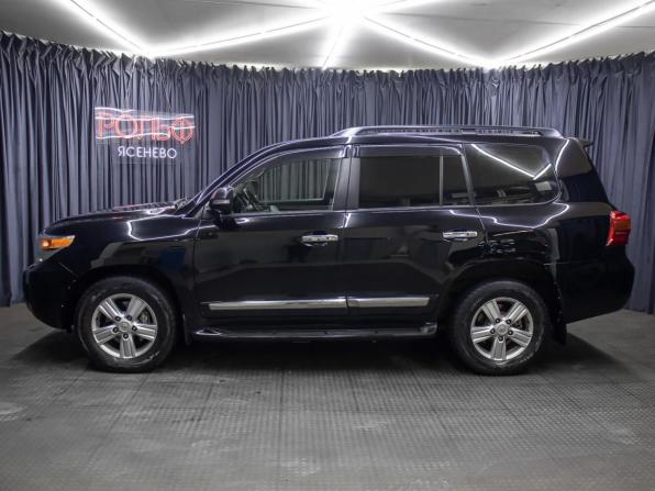Toyota Land Cruiser 200 Series Рестайлинг 1 с пробегом 2012 года, цена 3 598 000 рублей, 260988 км, внедорожник, Автокод Объявления