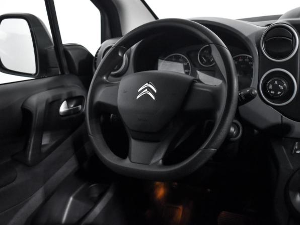 Citroen Berlingo II Рестайлинг 2 с пробегом 2021 года, цена 1 900 000 рублей, 52000 км, компактвэн, Автокод Объявления