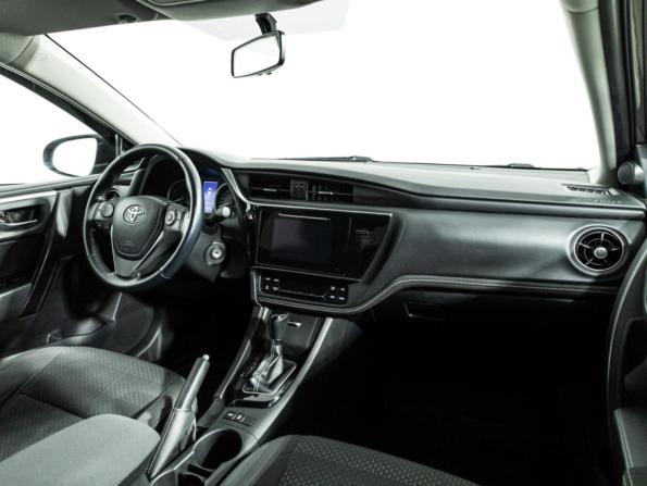 Toyota Corolla XI (E160 E170 E180) Рестайлинг 1 с пробегом 2018 года, цена 1 750 000 рублей, 97360 км, седан, Автокод Объявления