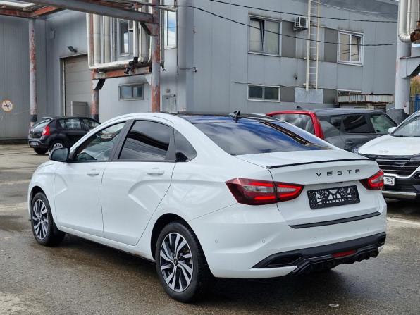 Lada (ВАЗ) Vesta I Рестайлинг (NG) с пробегом 2025 года, цена 1 344 000 рублей, 40370 км, седан, Автокод Объявления
