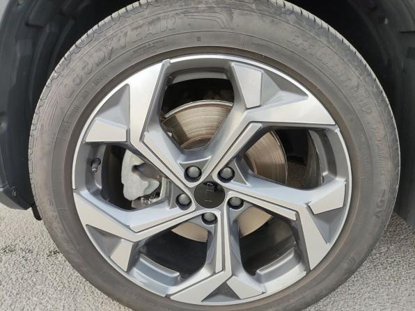 Geely Atlas II с пробегом 2024 года, цена 3 013 000 рублей, 30313 км, внедорожник, Автокод Объявления