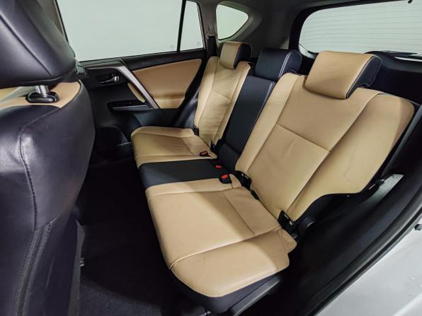 Toyota RAV4 IV (XA40) Рестайлинг с пробегом 2018 года, цена 2 499 000 рублей, 199758 км, внедорожник, Автокод Объявления