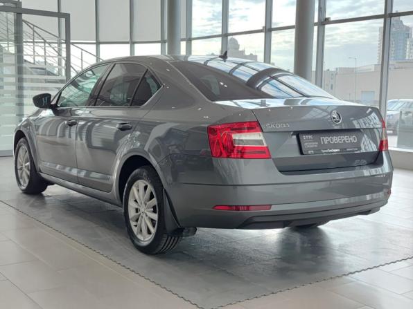 Skoda Octavia III (A7) Рестайлинг с пробегом 2019 года, цена 1 902 000 рублей, 64423 км, лифтбек, Автокод Объявления