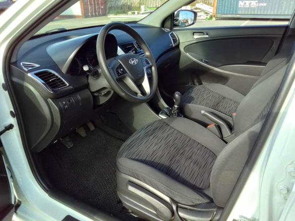Hyundai Solaris I Рестайлинг с пробегом 2015 года, цена 828 000 рублей, 210075 км, седан, Автокод Объявления