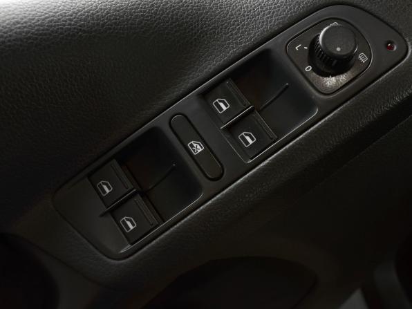 Volkswagen Tiguan I Рестайлинг с пробегом 2012 года, цена 869 995 рублей, 237225 км, внедорожник, Автокод Объявления
