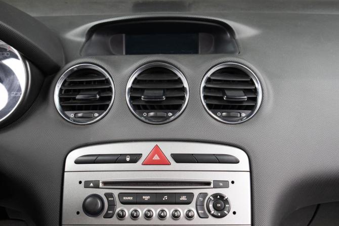 Peugeot 408 I с пробегом 2013 года, цена 709 000 рублей, 46692 км, седан, Автокод Объявления