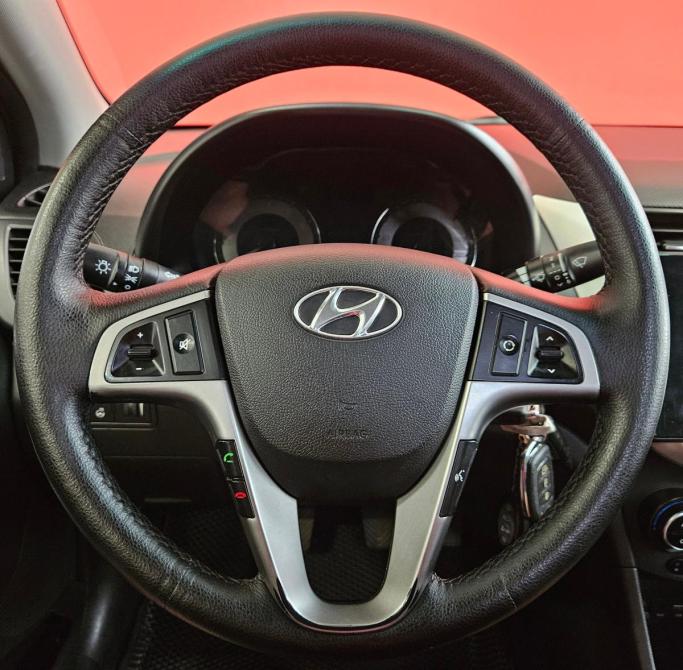 Hyundai Solaris I Рестайлинг Вологда  - изображение 11