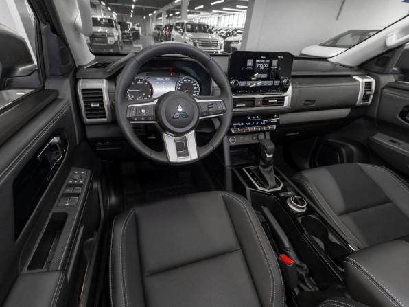 Mitsubishi L200 VI с пробегом 2025 года, цена 5 300 000 рублей, 50 км, пикап, Автокод Объявления