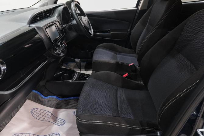 Toyota Vitz III (XP130) Рестайлинг 2 с пробегом 2018 года, цена 999 000 рублей, 140200 км, хэтчбек, Автокод Объявления