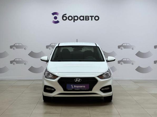 Hyundai Solaris II с пробегом 2019 года, цена 1 260 000 рублей, 118879 км, седан, Автокод Объявления