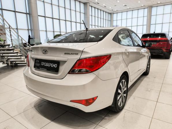 Hyundai Solaris I Рестайлинг с пробегом 2015 года, цена 865 000 рублей, 178276 км, седан, Автокод Объявления