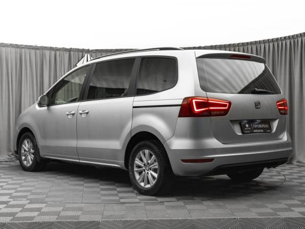 SEAT Alhambra II Рестайлинг с пробегом 2015 года, цена 1 360 000 рублей, 225219 км, минивэн, Автокод Объявления