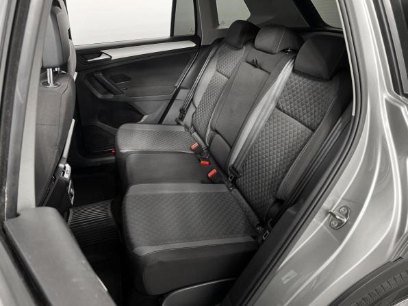 Volkswagen Tiguan II с пробегом 2020 года, цена 2 370 000 рублей, 136734 км, внедорожник, Автокод Объявления