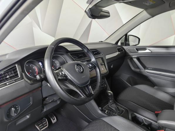 Volkswagen Tiguan II с пробегом 2019 года, цена 2 145 000 рублей, 156998 км, внедорожник, Автокод Объявления
