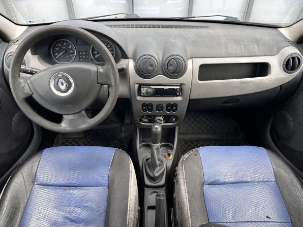 Renault Logan I Рестайлинг с пробегом 2010 года, цена 400 000 рублей, 180500 км, седан, Автокод Объявления