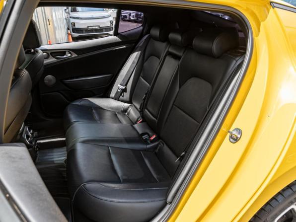 Kia Stinger I с пробегом 2018 года, цена 3 170 000 рублей, 97879 км, лифтбек, Автокод Объявления