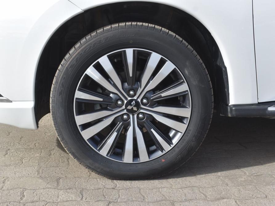 Mitsubishi Outlander III Рестайлинг 3 Архангельск  - изображение 9