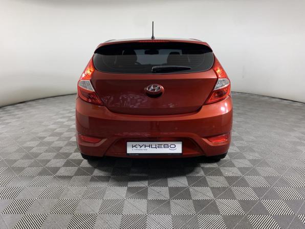 Hyundai Solaris I с пробегом 2012 года, цена 830 000 рублей, 128575 км, седан, Автокод Объявления