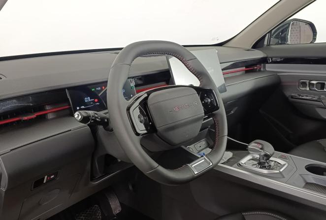 JETOUR DASHING I с пробегом 2026 года, цена 2 299 000 рублей, 98 км, внедорожник, Автокод Объявления