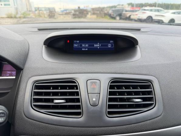 Renault Megane III Рестайлинг с пробегом 2013 года, цена 575 000 рублей, 268000 км, хэтчбек, Автокод Объявления