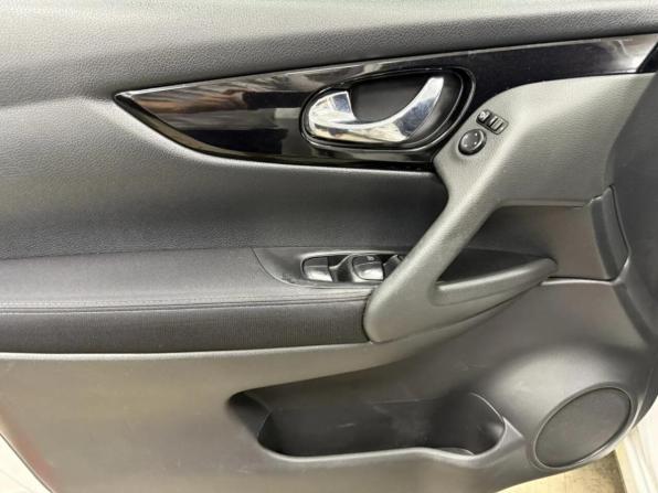 Nissan Qashqai II с пробегом 2018 года, цена 1 510 840 рублей, 186376 км, внедорожник, Автокод Объявления