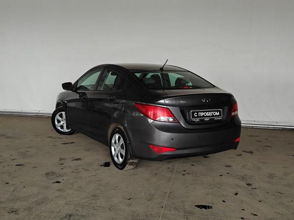 Hyundai Solaris I Рестайлинг с пробегом 2016 года, цена 615 000 рублей, 207356 км, седан, Автокод Объявления