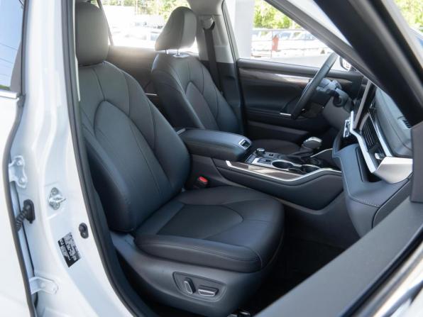 Toyota Highlander IV (XU70) с пробегом 2025 года, цена 5 450 000 рублей, 127 км, внедорожник, Автокод Объявления
