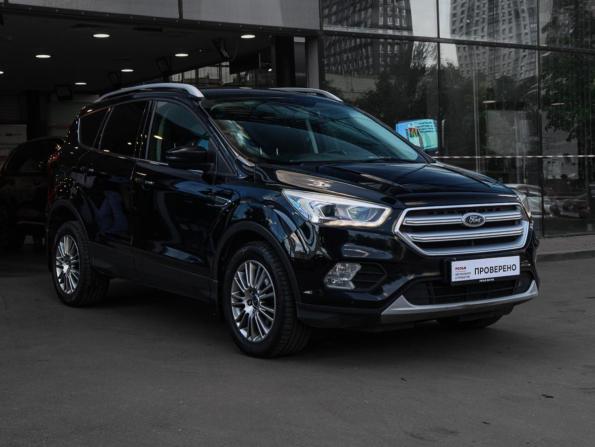 Ford Kuga II Рестайлинг с пробегом 2017 года, цена 1 650 000 рублей, 135913 км, внедорожник, Автокод Объявления