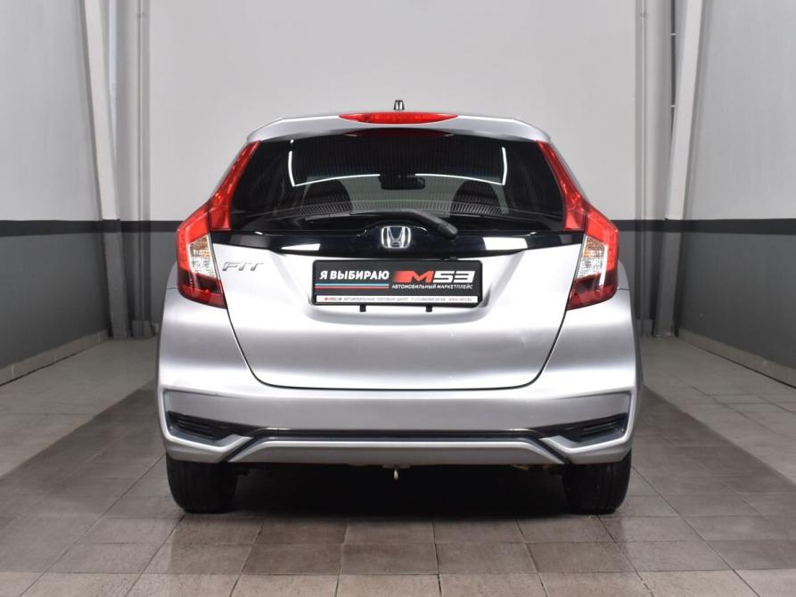 Honda Fit III Рестайлинг Кемерово  - изображение 3
