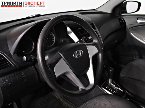 Hyundai Solaris I с пробегом 2012 года, цена 867 000 рублей, 124164 км, седан, Автокод Объявления