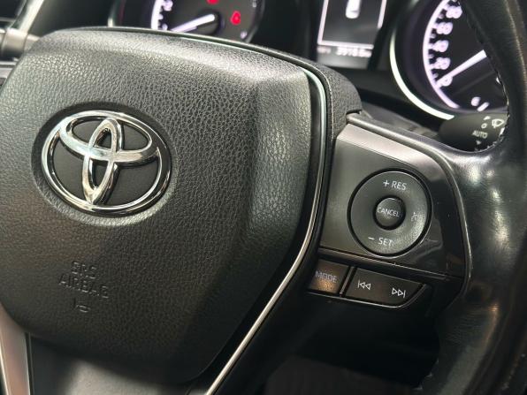 Toyota Camry VIII (XV70) Рестайлинг с пробегом 2021 года, цена 2 299 900 рублей, 313680 км, седан, Автокод Объявления