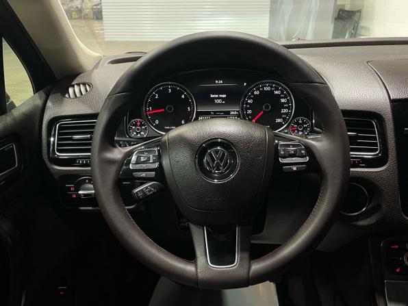 Volkswagen Touareg II Рестайлинг с пробегом 2014 года, цена 1 870 000 рублей, 287600 км, внедорожник, Автокод Объявления