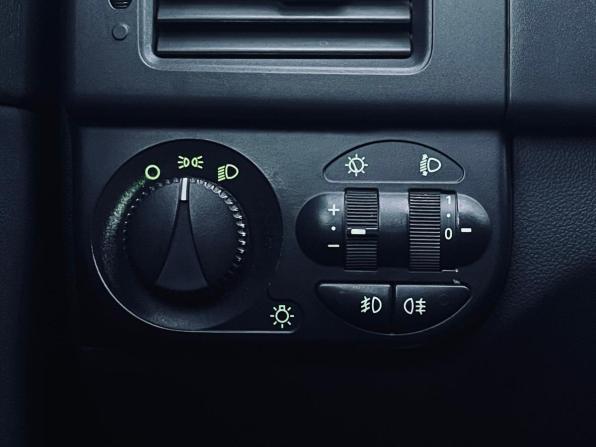Lada (ВАЗ) Priora I с пробегом 2012 года, цена 324 000 рублей, 204424 км, хэтчбек, Автокод Объявления