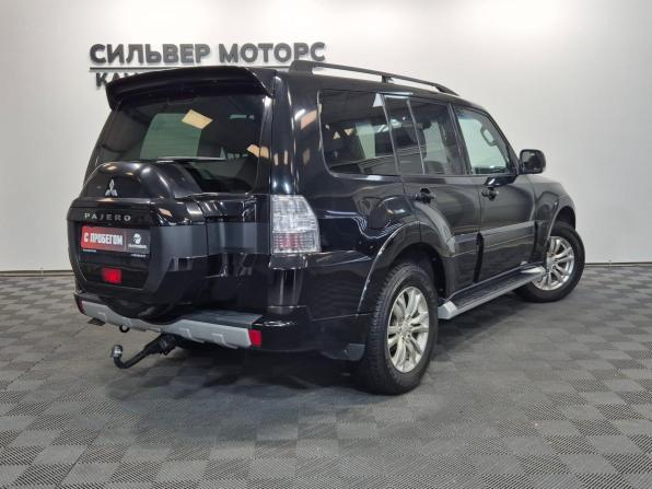 Mitsubishi Pajero IV Рестайлинг 2 с пробегом 2015 года, цена 3 300 000 рублей, 72168 км, внедорожник, Автокод Объявления