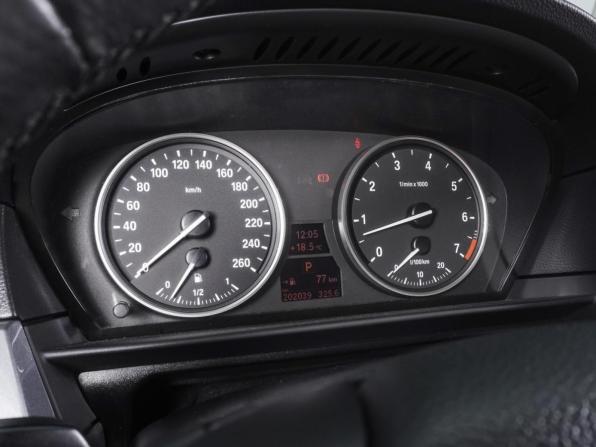 BMW 5 серии V (E60/E61) Рестайлинг с пробегом 2008 года, цена 1 190 000 рублей, 202039 км, седан, Автокод Объявления
