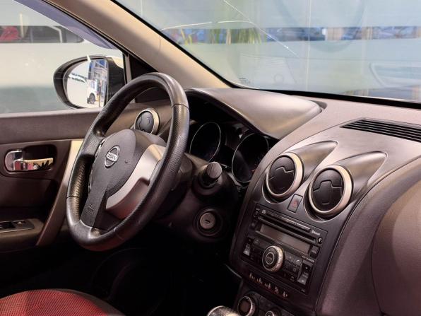 Nissan Qashqai I с пробегом 2008 года, цена 837 000 рублей, 176029 км, внедорожник, Автокод Объявления