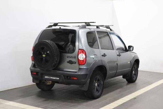Chevrolet Niva I Рестайлинг с пробегом 2015 года, цена 487 000 рублей, 142620 км, внедорожник, Автокод Объявления