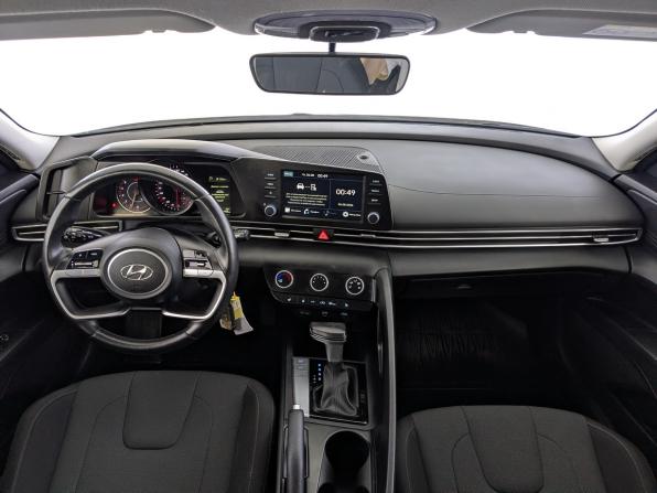 Hyundai Elantra VII (CN7) с пробегом 2022 года, цена 2 050 000 рублей, 69901 км, седан, Автокод Объявления