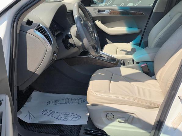 Audi Q5 I (8R) с пробегом 2009 года, цена 1 045 000 рублей, 79800 км, внедорожник, Автокод Объявления