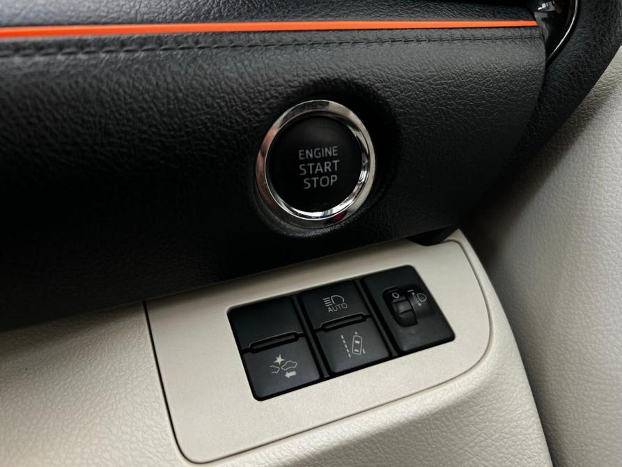 Toyota Sienta II Волгоград  - изображение 22
