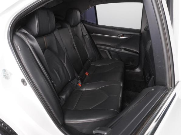 Toyota Camry VIII (XV70) с пробегом 2019 года, цена 2 729 000 рублей, 128350 км, седан, Автокод Объявления