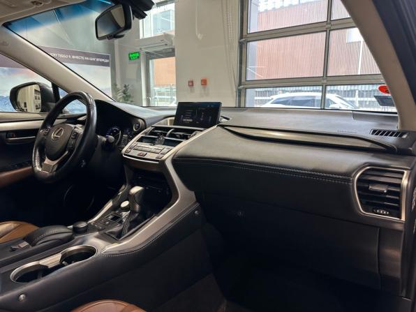 Lexus NX I с пробегом 2014 года, цена 2 767 000 рублей, 194000 км, внедорожник, Автокод Объявления