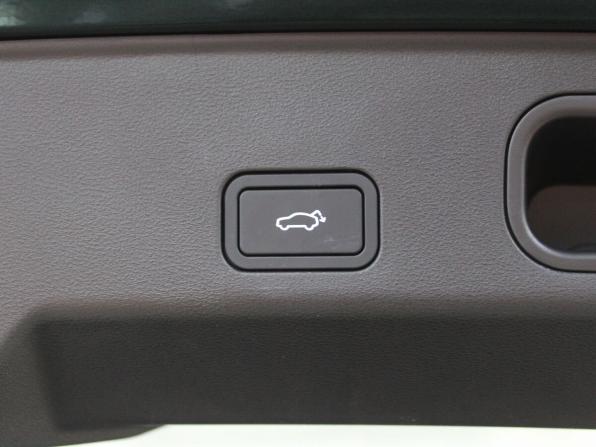 Geely Atlas II с пробегом 2024 года, цена 3 295 000 рублей, 7000 км, внедорожник, Автокод Объявления
